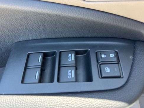 Used 2022 Honda Pilot EX-L image 19