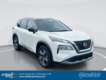 Used 2021 Nissan Rogue SL w/ Premium Package