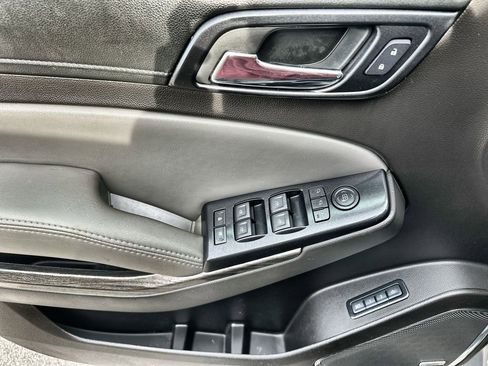 Certified 2017 Chevrolet Suburban LT image 24