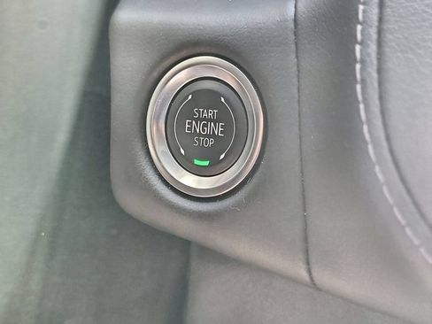 Used 2024 Chevrolet Tahoe LS RWD image 16