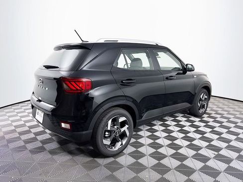 New 2026 Hyundai Venue SEL FWD image 7