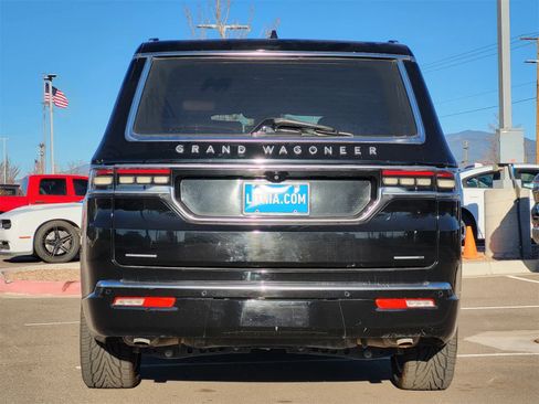 Used 2022 Jeep Grand Wagoneer Series III image 6