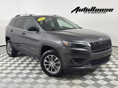 Used 2019 Jeep Cherokee Latitude Plus w/ Comfort/Convenience Group