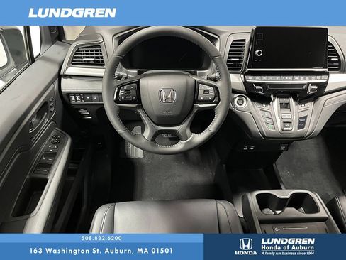 New 2026 Honda Odyssey EX-L image 7