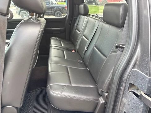 Used 2010 Chevrolet Silverado 1500 LTZ w/ Convenience Package AWD/4WD image 14