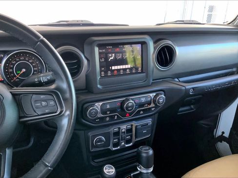 Used 2022 Jeep Wrangler Unlimited Sport image 7