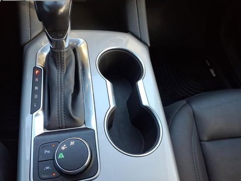 Used 2021 Chevrolet Blazer LT w/ Sound & Technology Package image 20