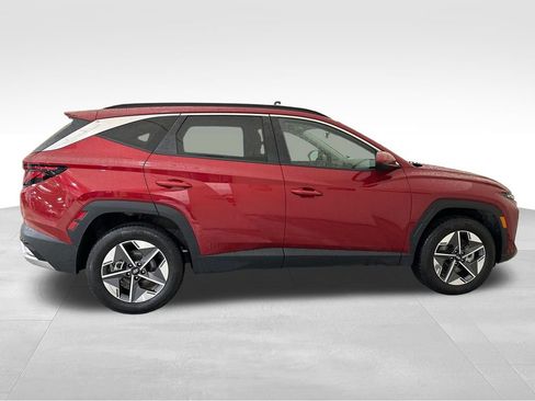 Used 2025 Hyundai Tucson SEL AWD/4WD image 7