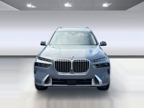 Used 2026 BMW X7 xDrive40i w/ Premium Package AWD/4WD image 6