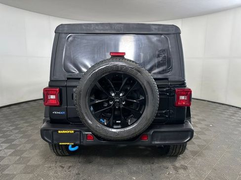 Used 2023 Jeep Wrangler Unlimited Sahara w/ Cold Weather Group image 4