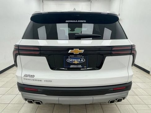 New 2026 Chevrolet Traverse LT w/ Driver Confidence Package AWD/4WD image 20
