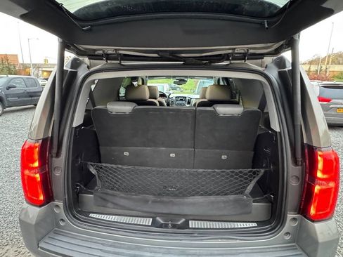 Used 2018 Chevrolet Tahoe LT w/ Luxury Package image 19