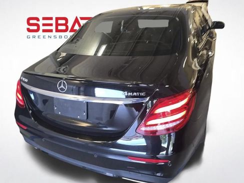 Used 2020 Mercedes-Benz E 450 4MATIC Sedan image 2