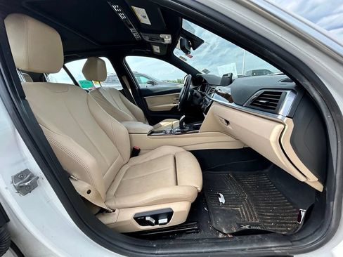 Used 2017 BMW 330i xDrive Sedan AWD/4WD image 13