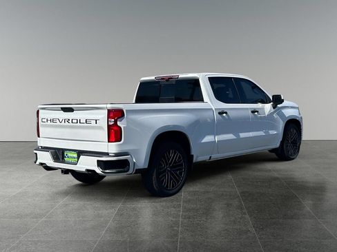 Used 2022 Chevrolet Silverado 1500 High Country w/ Technology Package AWD/4WD image 7