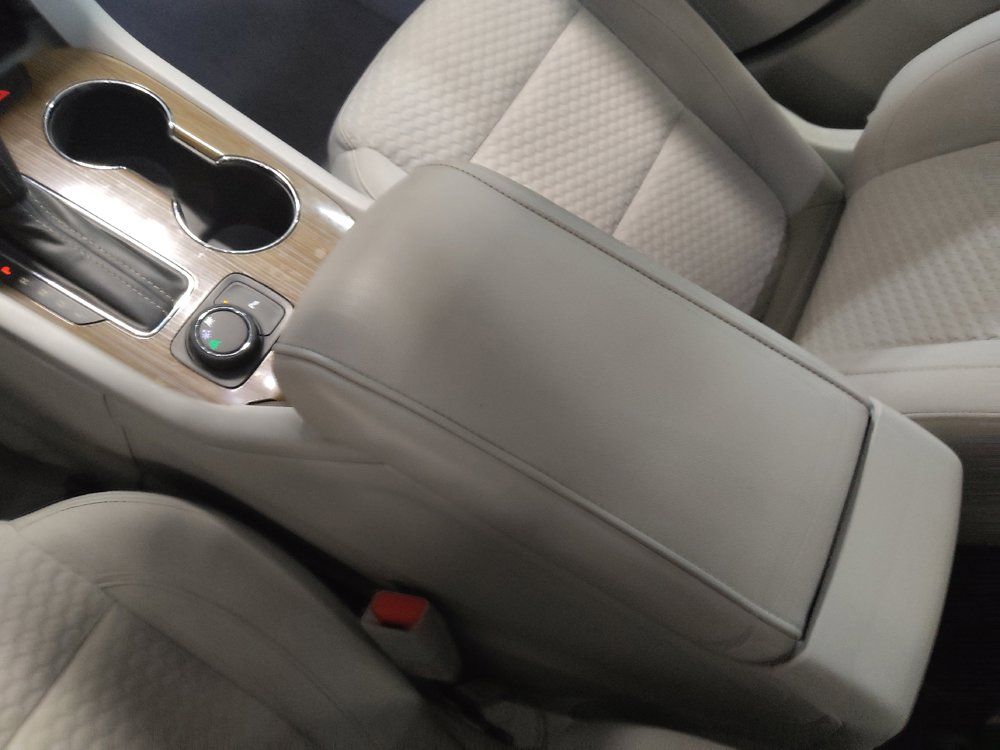 Used 2018 GMC Acadia SLE w/ Driver Alert Package I FWD image 26