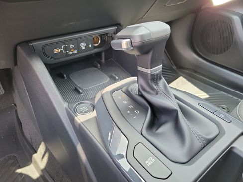 New 2025 Kia K4 EX image 12