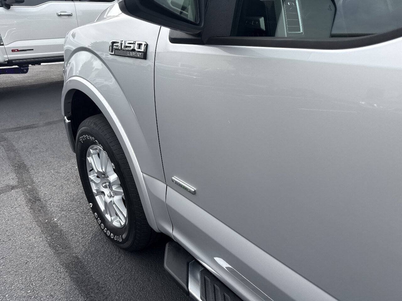 Used 2015 Ford F150 Lariat w/ Equipment Group 501A Mid AWD/4WD image 30