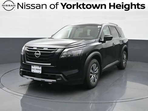 New 2025 Nissan Pathfinder SL w/ Lighting Package (N92) image 1