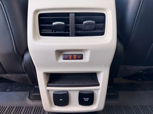 Used 2019 Ford Edge Titanium w/ Equipment Group 301A image 29