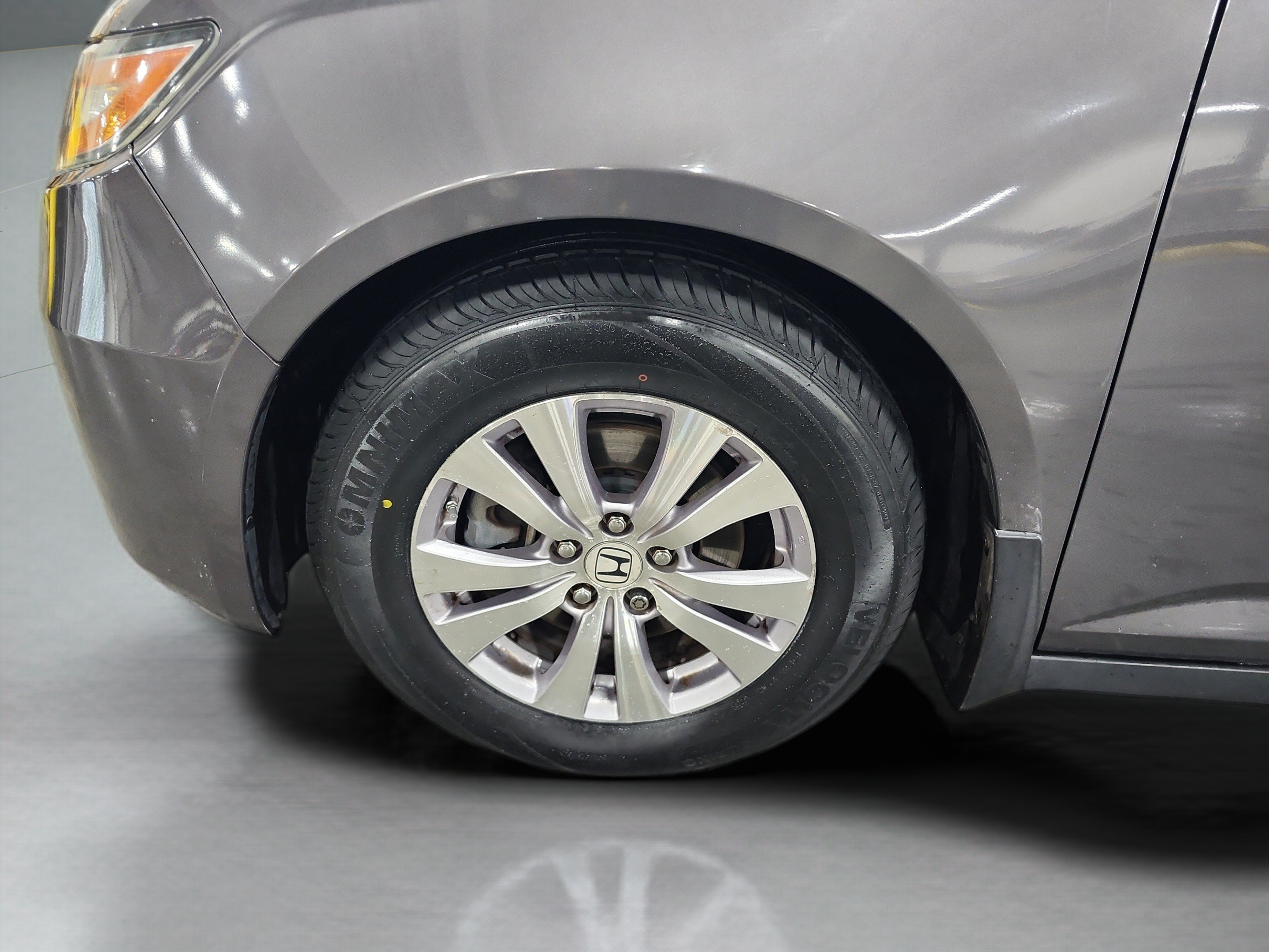 Used 2015 Honda Odyssey EX-L image 27