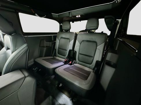 Used 2024 Ford Bronco Black Diamond w/ Sasquatch Package image 25