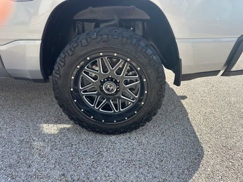 Used 2022 RAM 1500 Lone Star AWD/4WD image 56