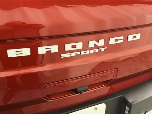 Used 2022 Ford Bronco Sport Outer Banks image 5