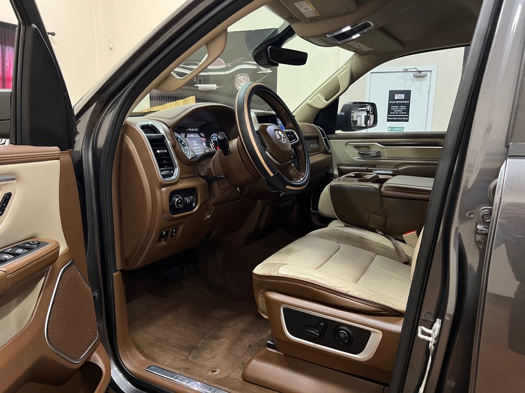 Used 2020 RAM 1500 Laramie AWD/4WD image 18