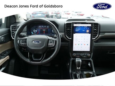 Used 2024 Ford Ranger Lariat w/ Trailer Tow Package image 21