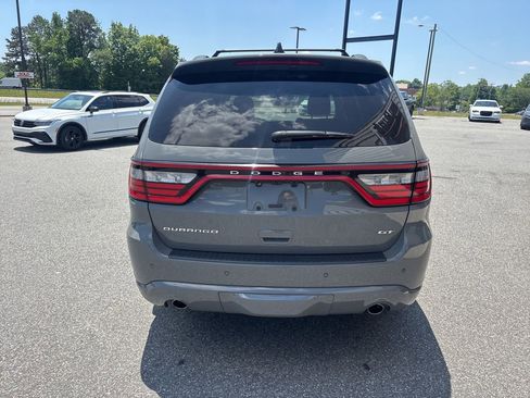 Used 2024 Dodge Durango GT RWD image 7
