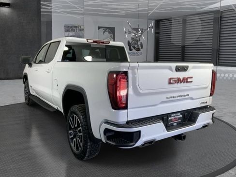 Used 2026 GMC Sierra 1500 AT4 w/ AT4 Premium Package AWD/4WD image 8