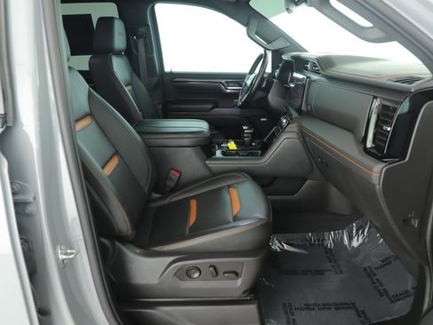 Used 2024 GMC Sierra 1500 AT4 w/ AT4 Preferred Package AWD/4WD image 22