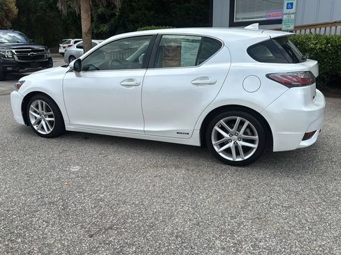 Used 2016 Lexus CT 200h FWD image 11