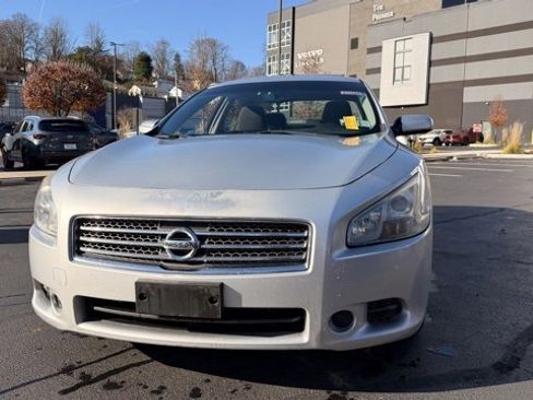 Used 2010 Nissan Maxima 3.5 S image 9