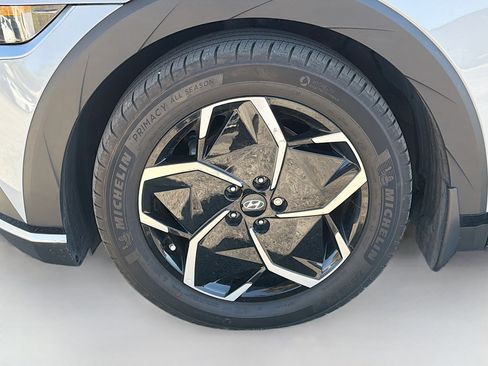 Used 2023 Hyundai Ioniq 5 SEL image 39