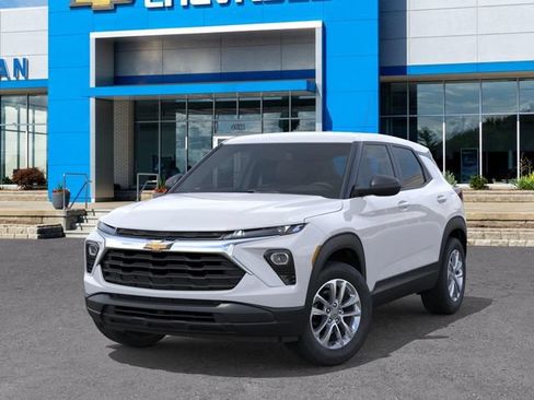 New 2026 Chevrolet TrailBlazer LS w/ LS Convenience Package FWD image 6