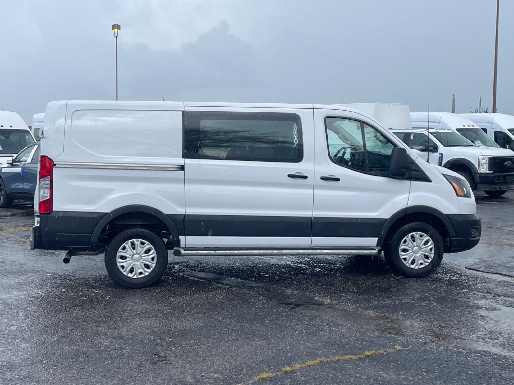 Used 2025 Ford Transit 250 Low Roof w/ Exterior Upgrade Package RWD image 6