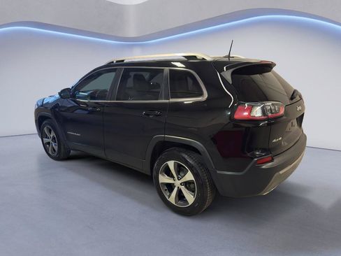 Used 2019 Jeep Cherokee Limited AWD/4WD image 5