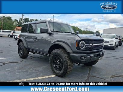 New 2025 Ford Bronco Big Bend w/ Black Diamond Package