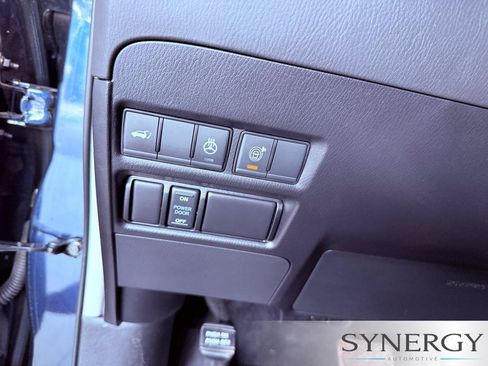 Used 2024 INFINITI QX80 Luxe RWD image 15