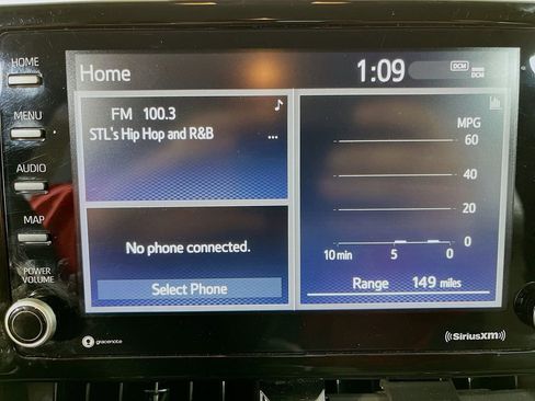 Used 2022 Toyota Corolla LE image 17