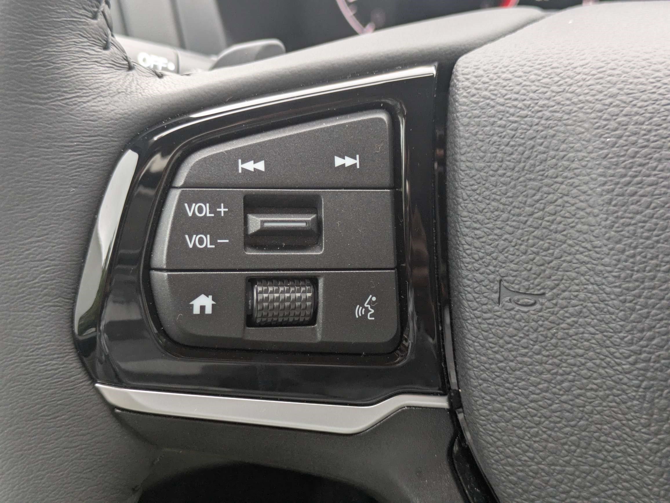 Certified 2026 Honda Odyssey Touring image 32