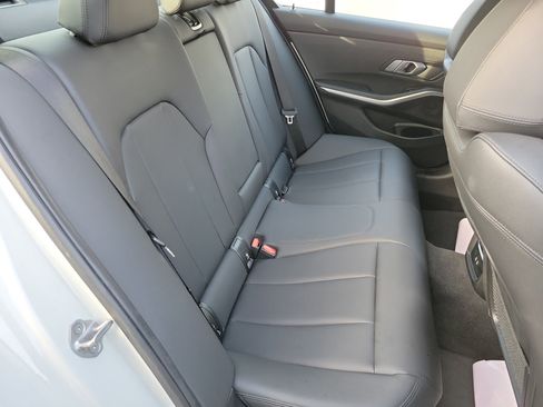 Used 2021 BMW 330i Sedan image 21