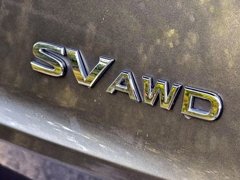Used 2023 Nissan Rogue SV AWD/4WD image 7