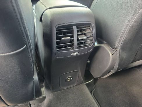 Certified 2022 Ford Escape SEL FWD image 35