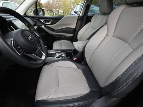 Used 2023 Subaru Forester Limited AWD/4WD image 7