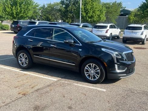 Certified 2023 Cadillac XT5 Premium Luxury w/ Technology Package AWD/4WD image 4
