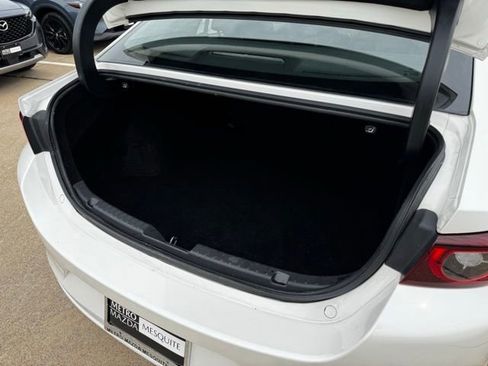 Used 2024 MAZDA MAZDA3 s FWD image 21