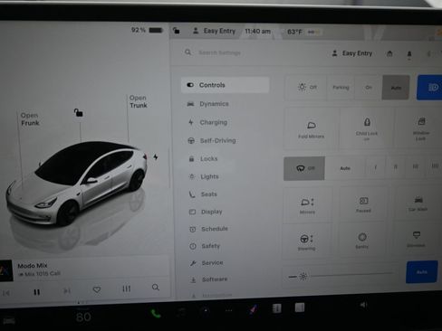 Used 2023 Tesla Model 3 Standard Range RWD image 13